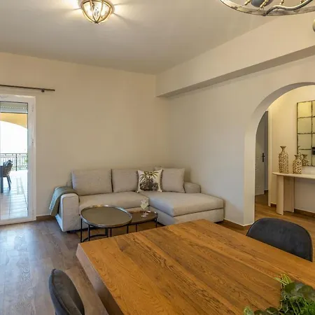 One Mema 5 Minutes From Argostoli & Costa Costa Villa *